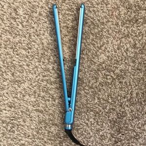 Straightener! Nano titanium by baby bliss pro